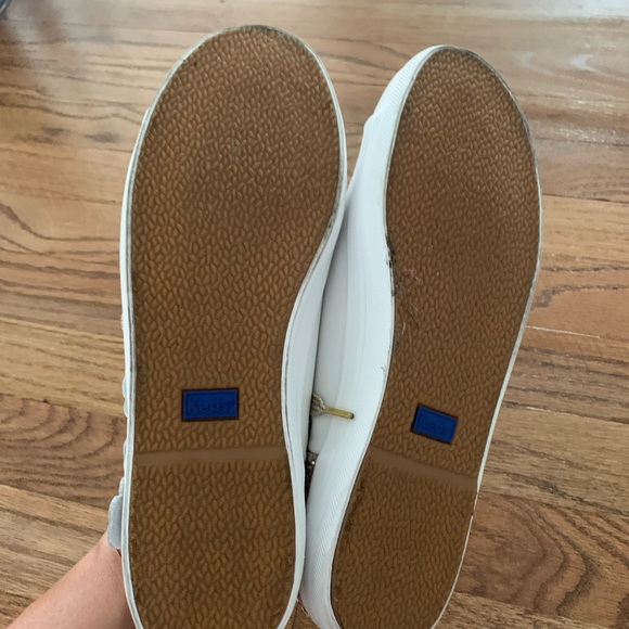 Keds Glittery White Sneakers with Floral Appliqué New! - Picture 4 of 4